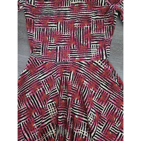 Lularoe - Picture 2 of 3